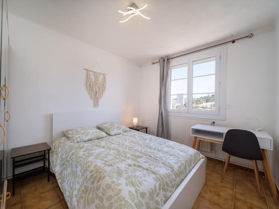 Appartement Tout Equipe Traversant 6 A 8 Couchages 마르세유 외부 사진