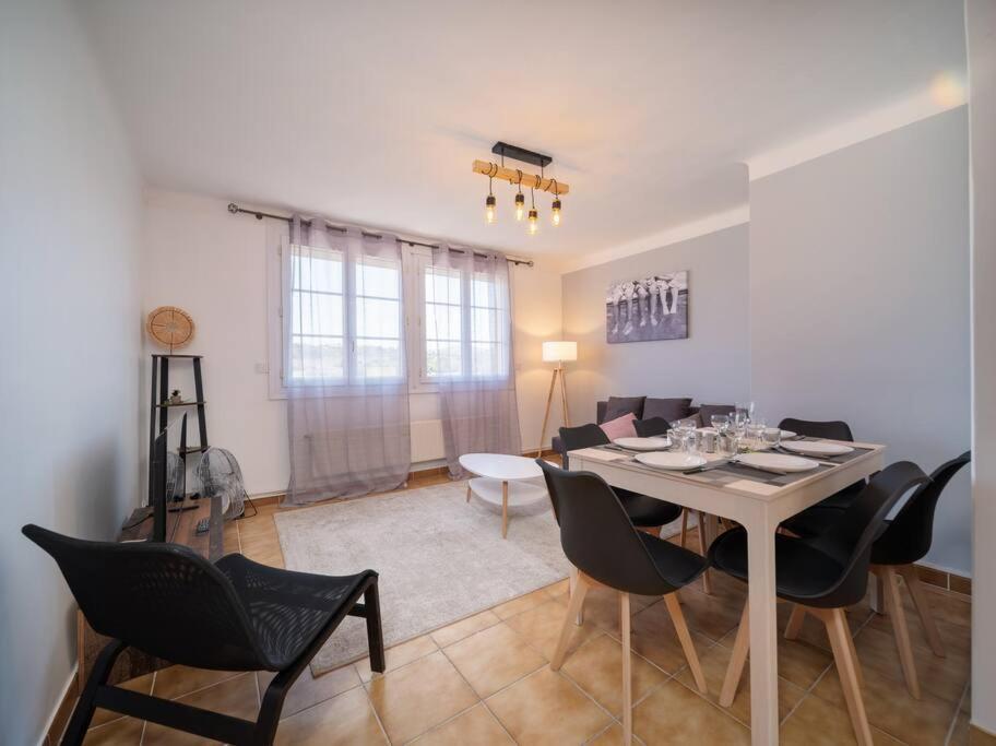 Appartement Tout Equipe Traversant 6 A 8 Couchages 마르세유 외부 사진