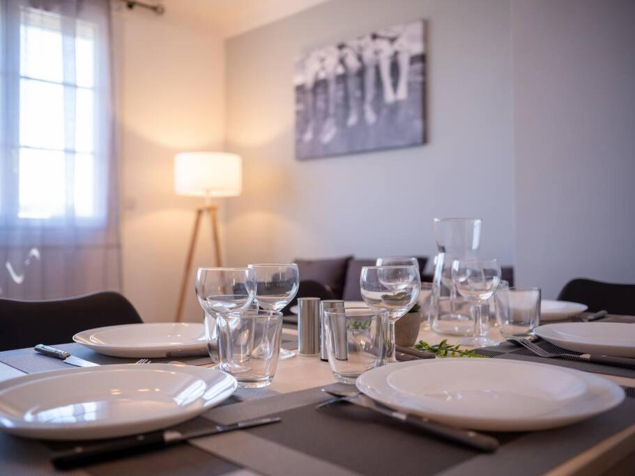 Appartement Tout Equipe Traversant 6 A 8 Couchages 마르세유 외부 사진