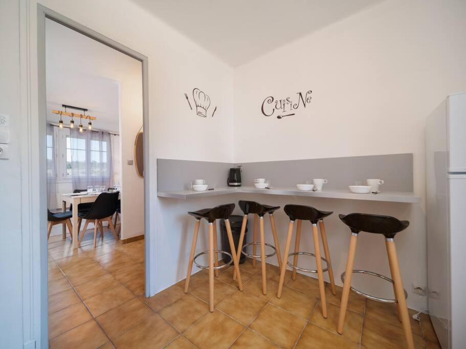 Appartement Tout Equipe Traversant 6 A 8 Couchages 마르세유 외부 사진
